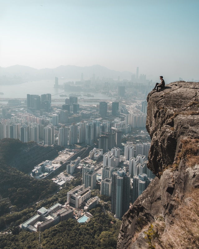 Suicide Cliff, Hong Kong