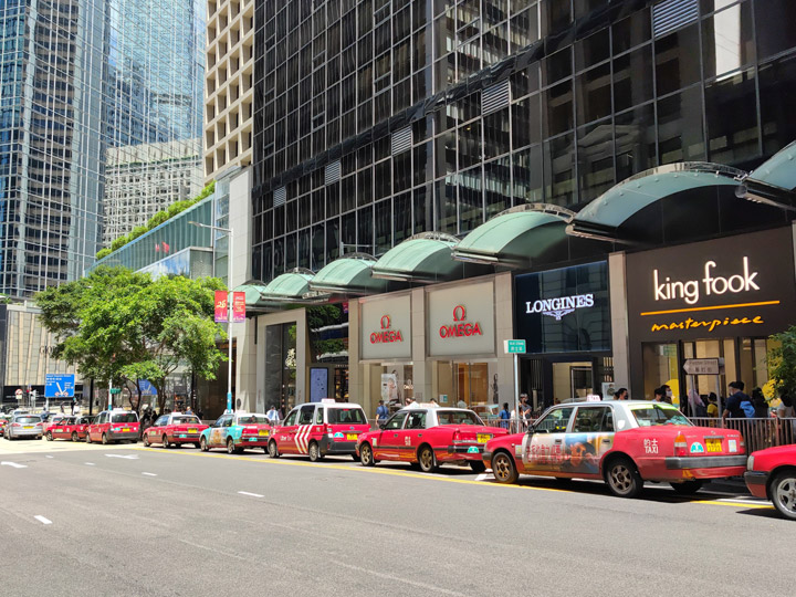 Taxis esperando en Hong Kong